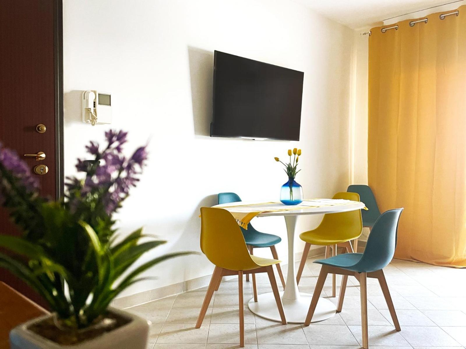 Appartamento Cocteau House Olbia Esterno foto